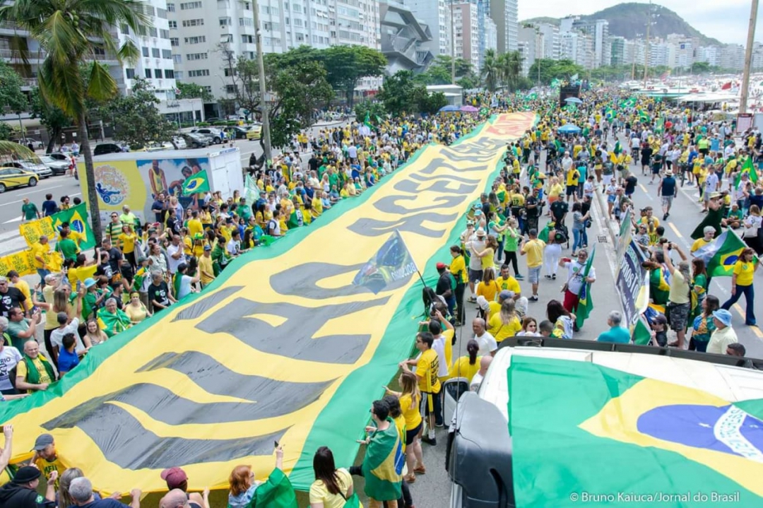 Manifestação Pró Bolsonaro Lota Copacabana Na Zona Sul Do Rio Br Fotos E 4578