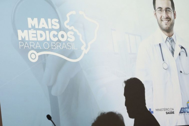  {nm_midia_inter_thumb1: https://www.jb.com.br/_midias/jpg/https: //www.jb.com.br/_midias/ jpg /2018/11/22/97x70/1_mais_medicos-114786.jpg & # 39; id_midia_tipo & # 39; 2 & # 39; & # 39; id_tetag_galer & # 39;: & # 39; & # 39; & # 39; id_midia & # 39; 5bf72ab06598d & # 39; cd_midia: 114793, & # 39; ds_midia_link & # 39; https://www.jb.com.br/_midias/jpg/2018/11/22/627x418/1_mais_medicos-114786.jpg & # 39;, & # 39; ds_midia & # 39;: & # 39; The extensions had already been extended
announced by Minister Gilberto Occhi, & # 39; ds_midia_ Wednesday & # 39;: & # 39; Valter Campanato / Agência Brasil & # 39;, & # 39; ds_midia_titlo & # 39;: & # 39; The extensions had already been extended
announced by Minister Gilberto Occhi, & # 39; cd_tetag & # 39;: & # 39; 1 & # 39;, & # 39; cd_midia_w & # 39;: & # 39; 627 & # 39;, & # 39; cd_midia_h & # 39;: & # 39; 418 & # 39;, & # 39; align & # 39;: & # 39; left 